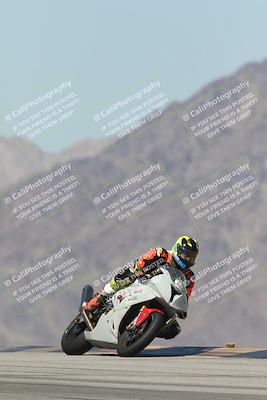 media/Oct-02-2025-Racers Edge (Thu) [[2c91cb6ab3]]/3-B Group/Session 4-Turn 9 (120pm)/